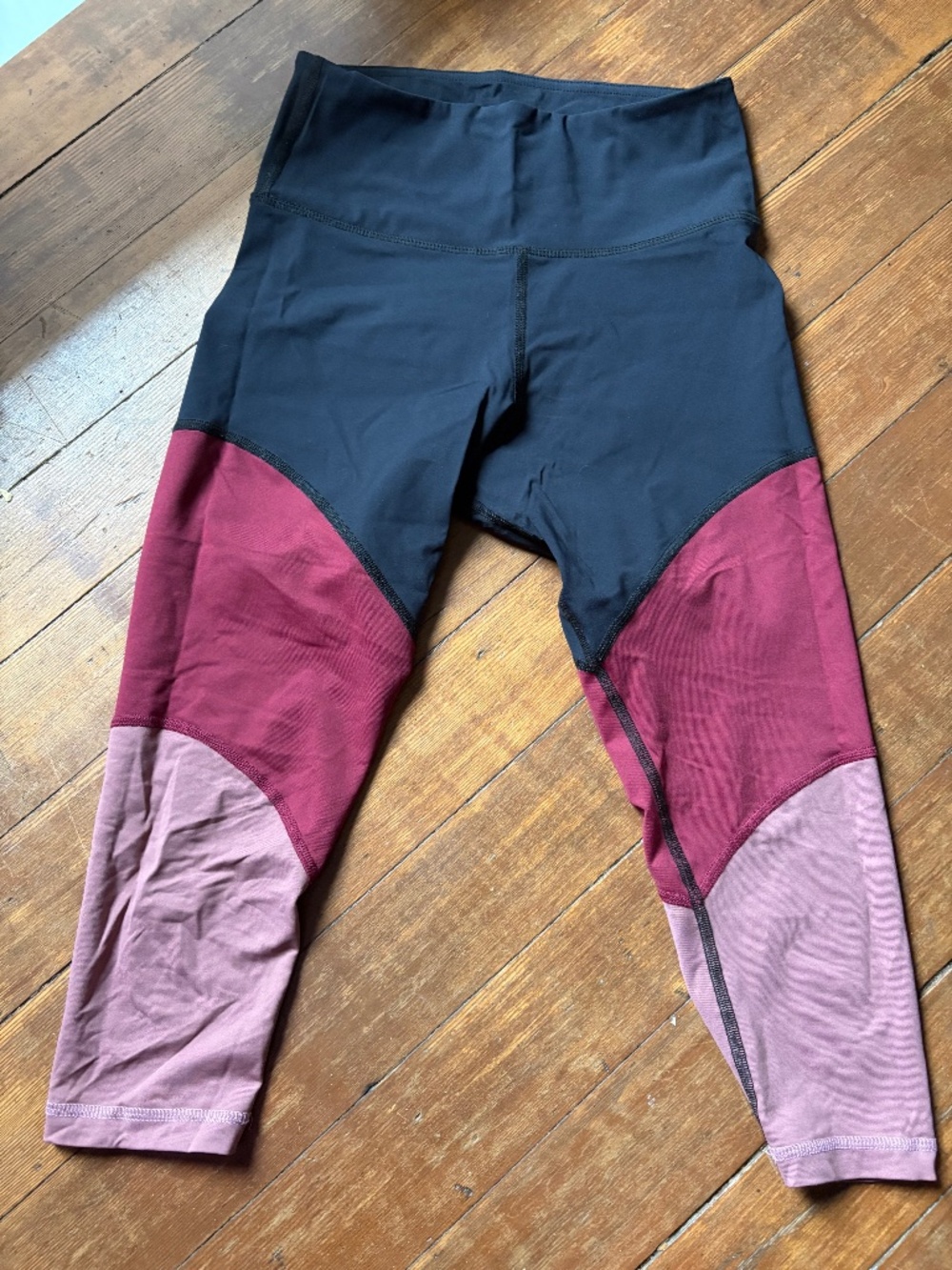 Leggings size small